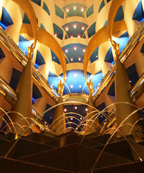 http://www.transit-port.net/Galleries/Dubai/images/Burj.Al.Arab.Pattern.jpg